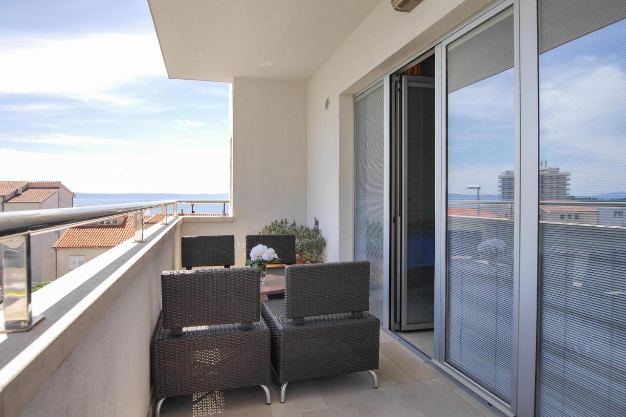 Apartments Milan Makarska Esterno foto